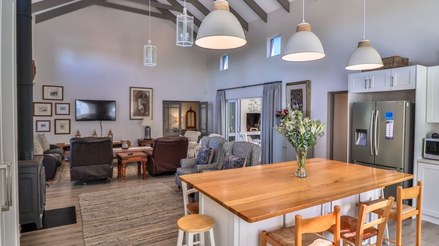 4 Bedroom Property for Sale in Onrus Western Cape